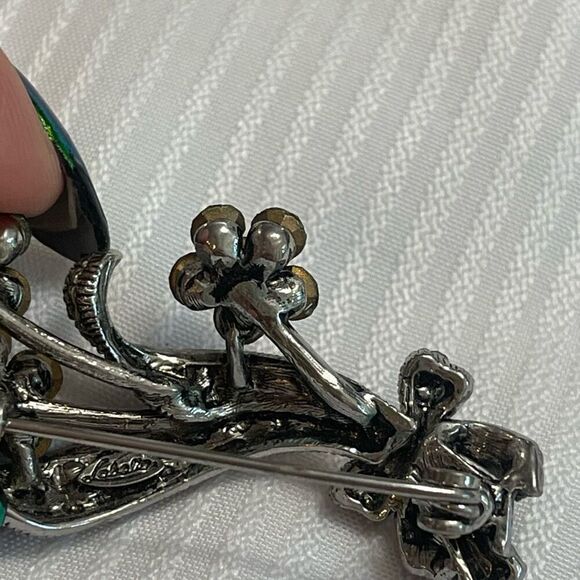 Labella Crystal Flower Bouquet Floral Brooch Signed - Picture 5 of 5